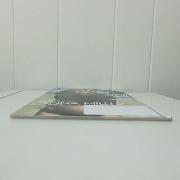 Vogue Magazine Winter 2024 Sienna Miller - Picture 3 of 6